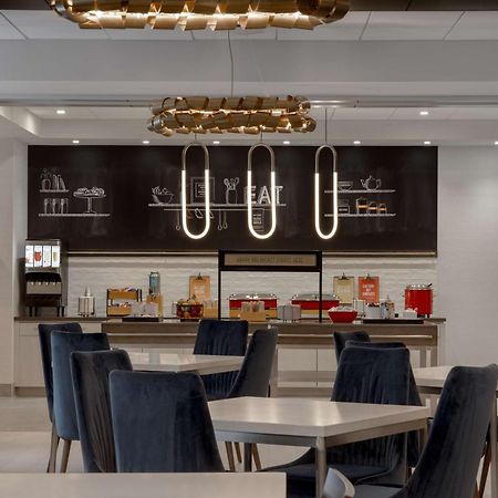 Hampton Inn By Hilton Winnipeg Downtown Extérieur photo