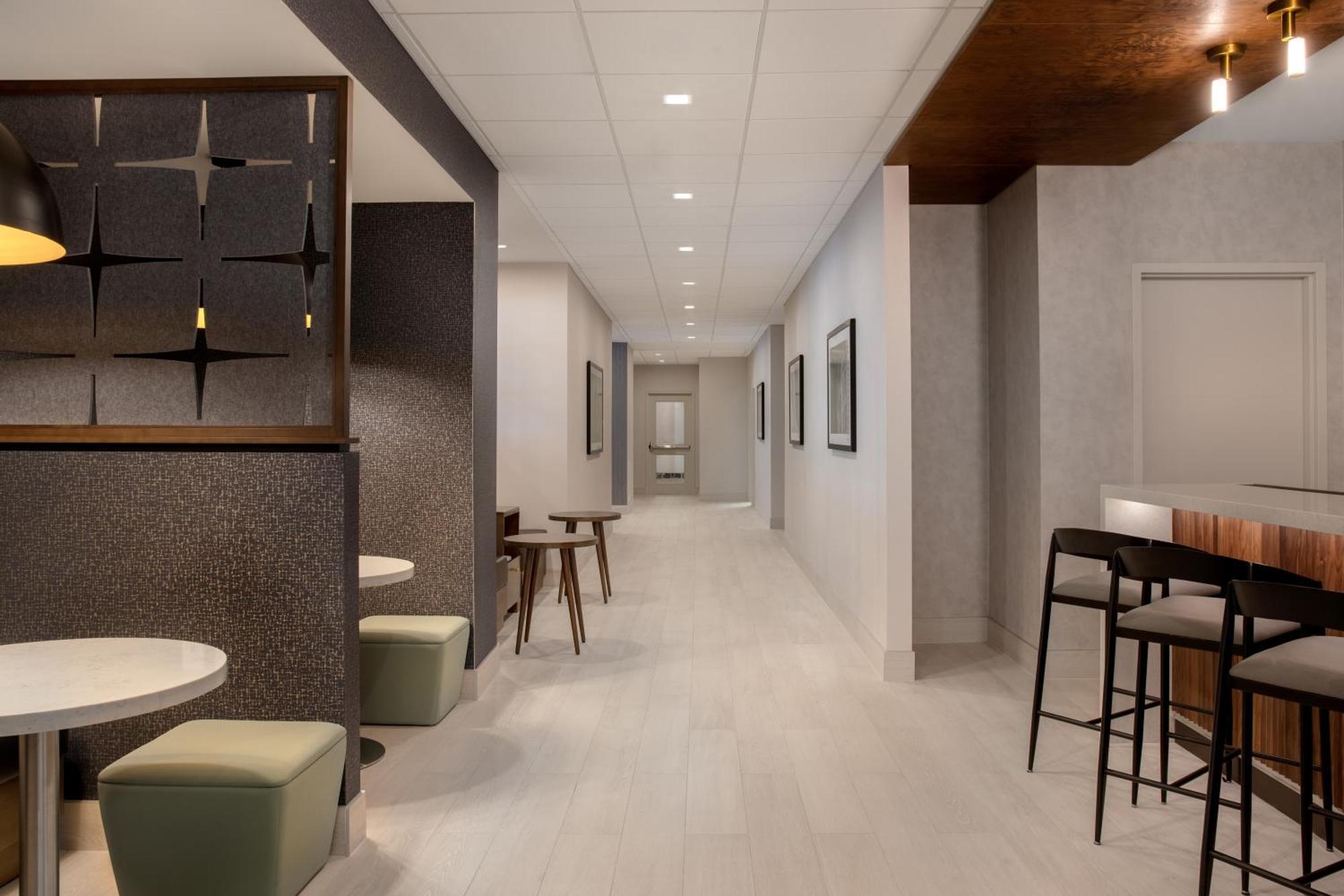 Hampton Inn By Hilton Winnipeg Downtown Extérieur photo