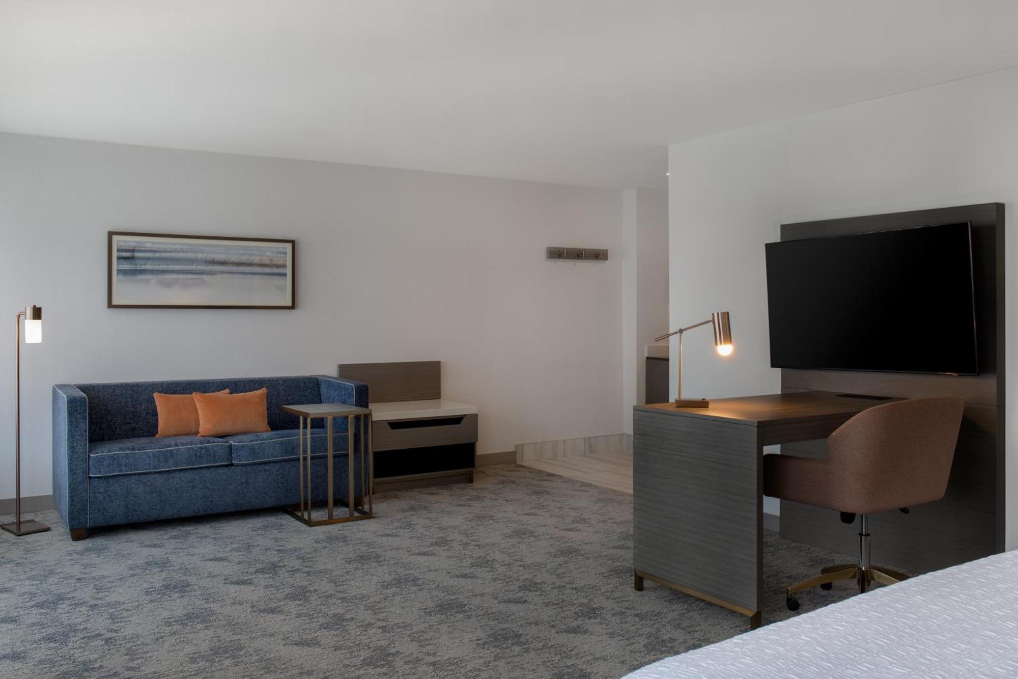 Hampton Inn By Hilton Winnipeg Downtown Extérieur photo