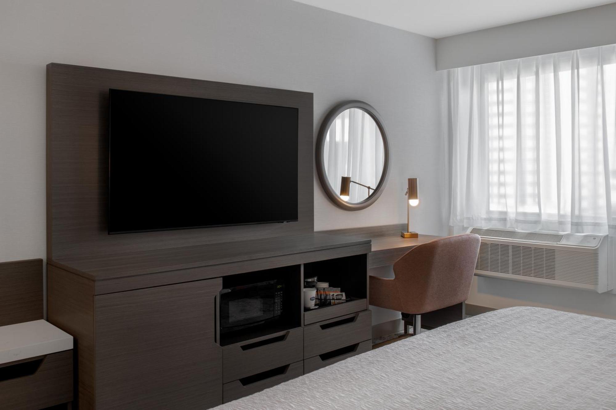 Hampton Inn By Hilton Winnipeg Downtown Extérieur photo
