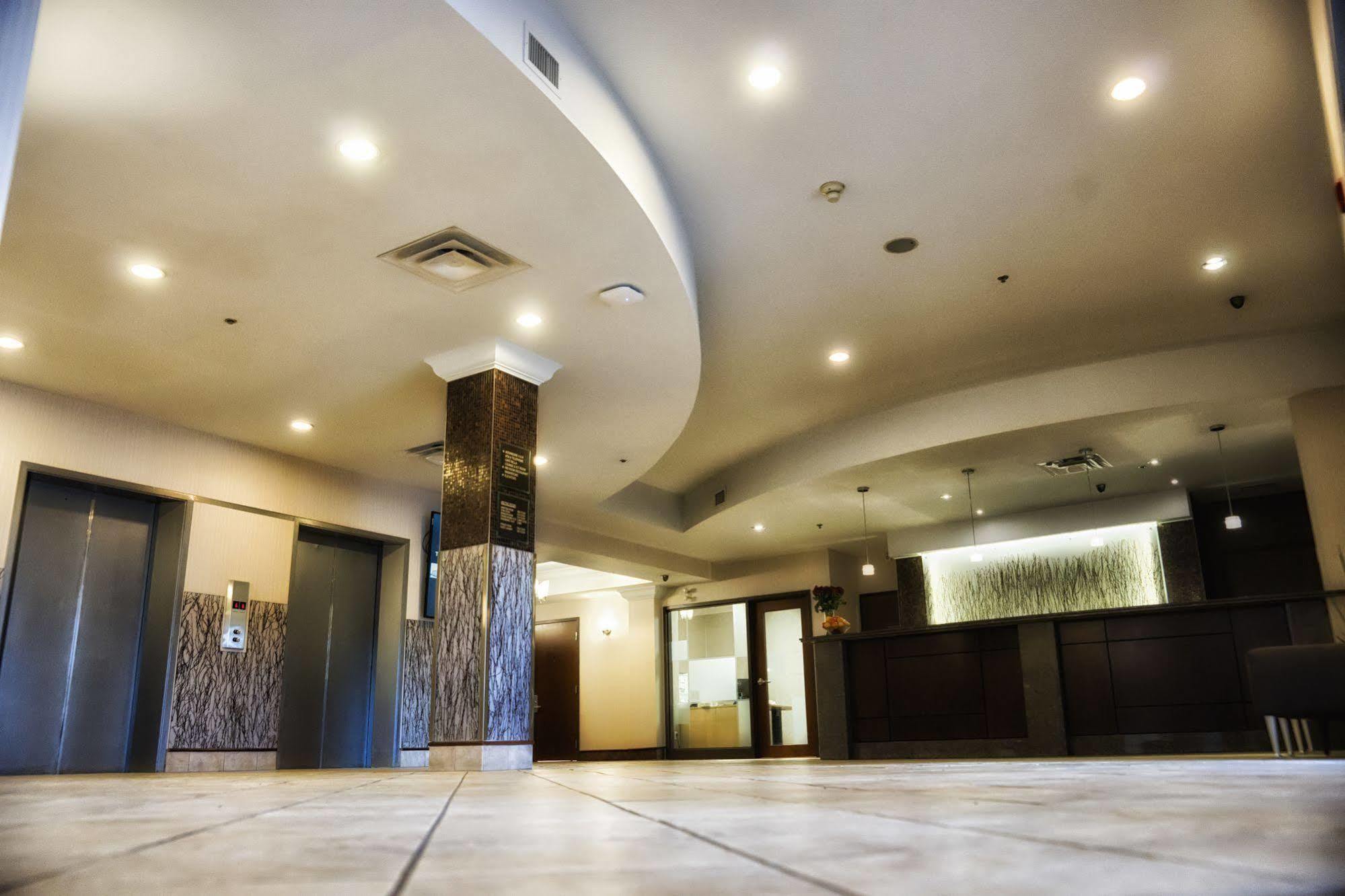 Hampton Inn By Hilton Winnipeg Downtown Extérieur photo